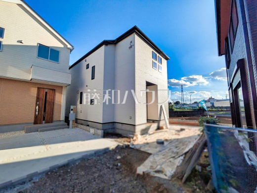 5号棟 外観 【清瀬市竹丘3丁目】 建物のプレゼンをさせていただきますので、実際の完成イメージを思い描いていただくことができます。お気軽にお問合せ下さい。