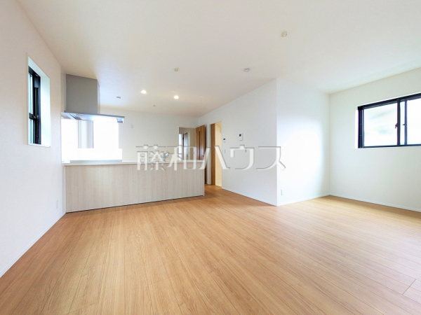 リビング 【練馬区石神井町8丁目】 リビング 【練馬区石神井町8丁目】