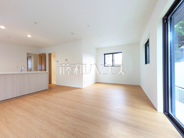 リビング 【練馬区石神井町8丁目】 リビング 【練馬区石神井町8丁目】