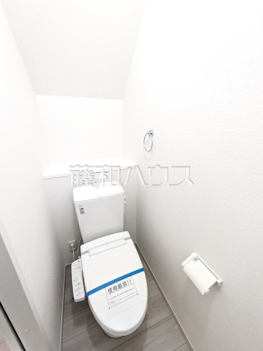 1階トイレ 【新座市東3丁目】