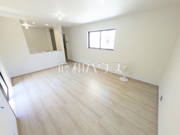 リビング 【北名古屋市片場八瀬の木】 リビング 【北名古屋市片場八瀬の木】
