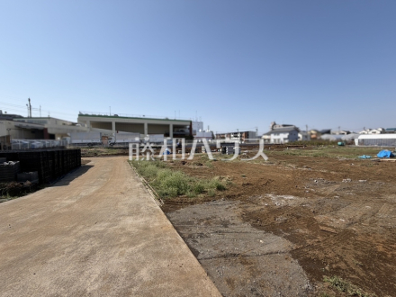 現地写真 土日祝はもちろん、平日のご案内も可能です。まずはお気軽にお問合せ下さいませ。【小平市花小金井3丁目】/撮影日2026/03/21