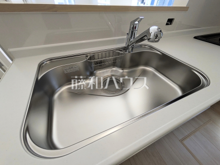 ≪1号棟 キッチン≫ 【府中市本宿町1丁目】/撮影日2026/05/18