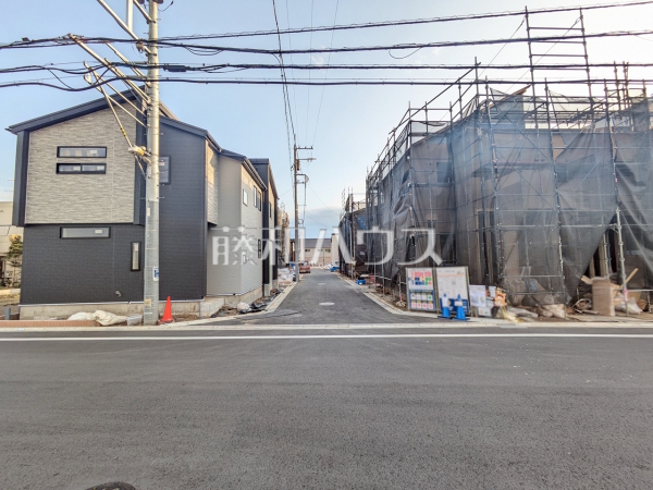 接道状況および現場風景 【日野市大字宮】 接道状況および現場風景 【日野市大字宮】