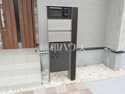 郵便受け&宅配ボックス ネット通販での荷物の受取り時に役立つ宅配ボックス!外出中でも帰宅時間を気にせず受け取れるのは便利ですね。/撮影日2026/05/08