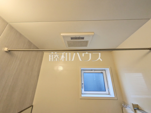 9号棟 浴室換気乾燥機 【日野市大字宮】 雨の日の強い味方!浴室換気乾燥機付きユニットバスで洗濯物が乾かせます。