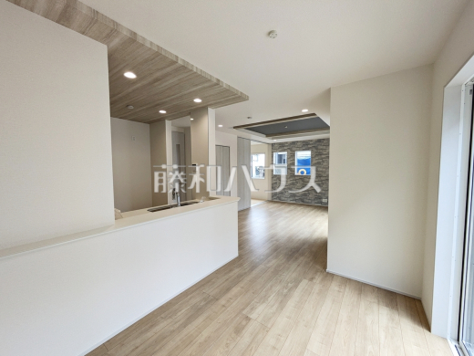 14号棟 リビング 【日野市大字宮】