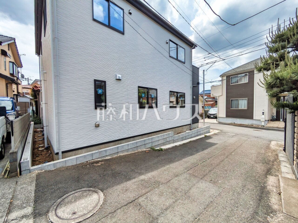 接道状況および現場風景 【所沢市大字久米】 接道状況および現場風景 【所沢市大字久米】