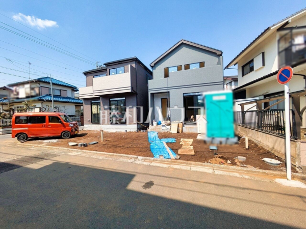 現場風景【所沢市中新井4丁目】 見学はしたいけど、なかなか時間が取れない・・・そんな方に出勤前や仕事終わりにマイホームを見学できるサポートをいたします。 現場風景【所沢市中新井4丁目】 見学はしたいけど、なかなか時間が取れない・・・そんな方に出勤前や仕事終わりにマイホームを見学できるサポートをいたします。