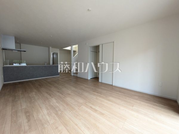 1号棟 リビング 【八王子市元本郷町2丁目】 1号棟 リビング 【八王子市元本郷町2丁目】