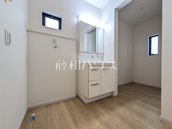 1号棟 洗面室 【八王子市元本郷町2丁目】 1号棟 洗面室 【八王子市元本郷町2丁目】