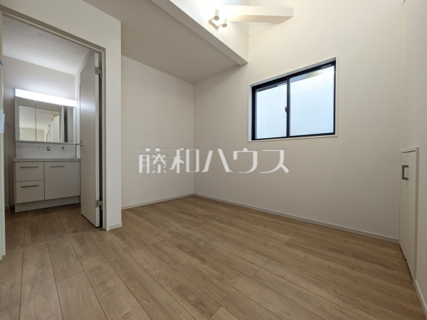 1号棟 リビング 【八王子市元本郷町2丁目】 1号棟 リビング 【八王子市元本郷町2丁目】