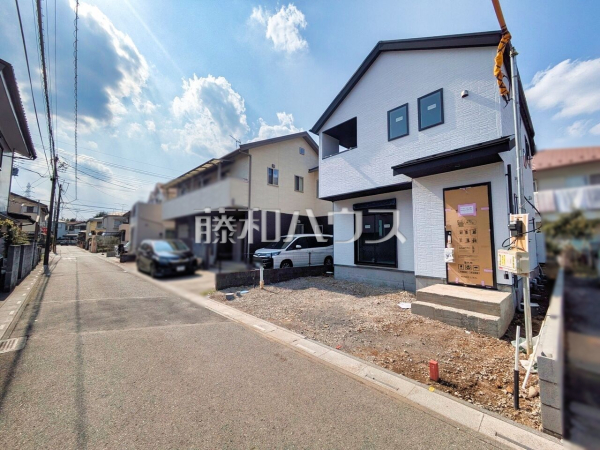 接道状況および現場風景 【所沢市和ケ原1丁目】 平日のご案内も可能です。まずはお気軽にお問合せ下さいませ。 接道状況および現場風景 【所沢市和ケ原1丁目】 平日のご案内も可能です。まずはお気軽にお問合せ下さいませ。