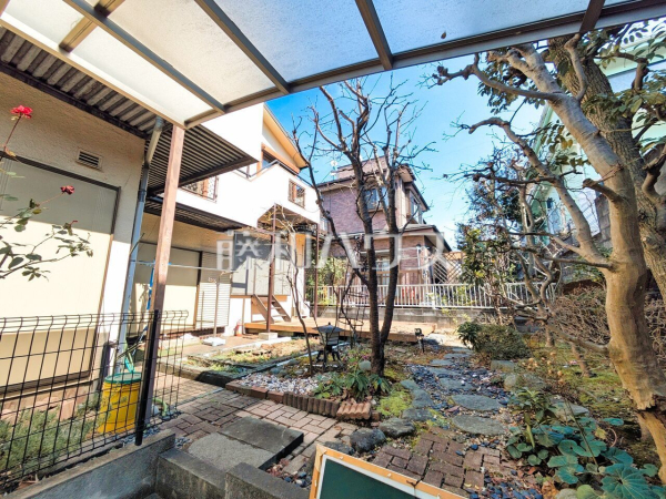 庭 【八王子市絹ケ丘2丁目】 庭 【八王子市絹ケ丘2丁目】