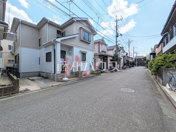 接道状況および現場風景 【新座市新堀1丁目】 接道状況および現場風景 【新座市新堀1丁目】