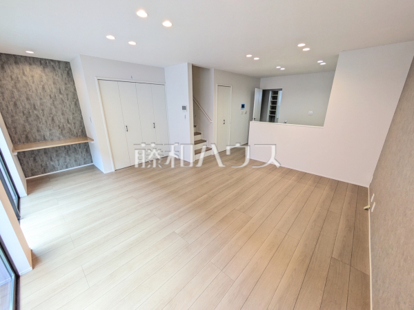 6号棟 リビング 【春日井市高山町2丁目】 6号棟 リビング 【春日井市高山町2丁目】