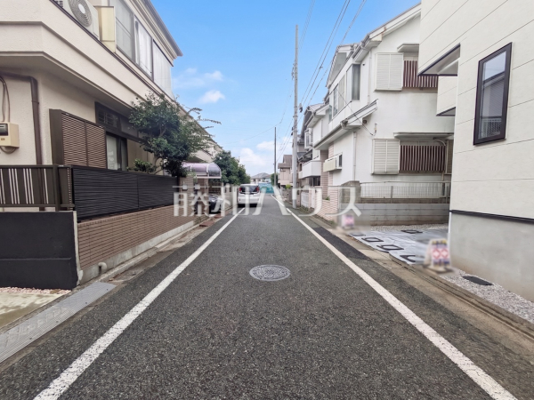 接道状況および現場風景 【練馬区南大泉1丁目】 接道状況および現場風景 【練馬区南大泉1丁目】