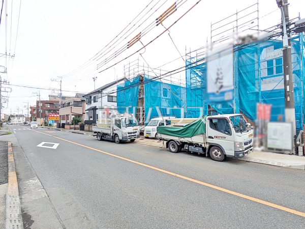 接道状況および現場風景 【東大和市向原4丁目】 接道状況および現場風景 【東大和市向原4丁目】