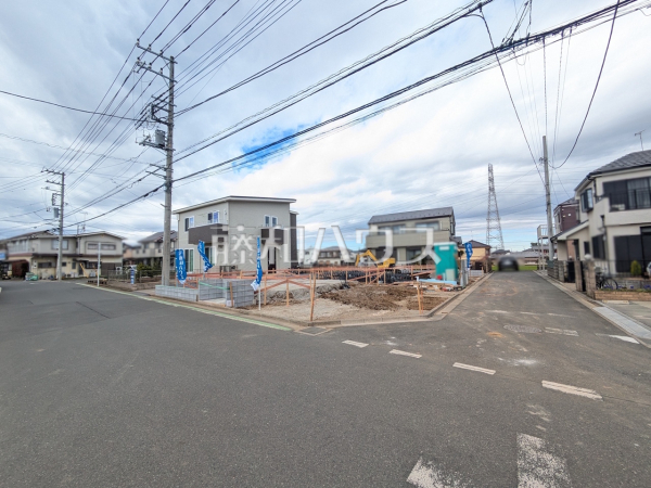 接道状況および現場風景 お探しの物件に出会うためには、早めのご確認をオススメします。未完成の今のうちにぜひお問合せをお待ちしております。【富士見市大字水子】 接道状況および現場風景 お探しの物件に出会うためには、早めのご確認をオススメします。未完成の今のうちにぜひお問合せをお待ちしております。【富士見市大字水子】