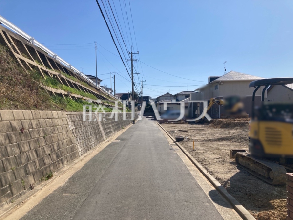 接道状況および現場風景 【福岡市東区美和台5丁目】 接道状況および現場風景 【福岡市東区美和台5丁目】