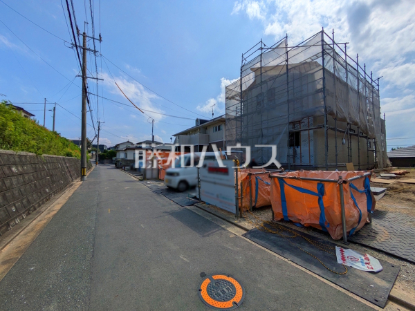 接道状況および現場風景 【福岡市東区美和台5丁目】 接道状況および現場風景 【福岡市東区美和台5丁目】