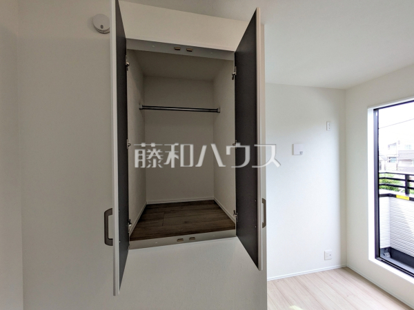 B号棟 収納 【国分寺市東恋ヶ窪3丁目】 B号棟 収納 【国分寺市東恋ヶ窪3丁目】