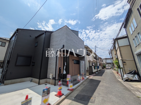 接道状況および現場風景 【練馬区東大泉6丁目】 接道状況および現場風景 【練馬区東大泉6丁目】