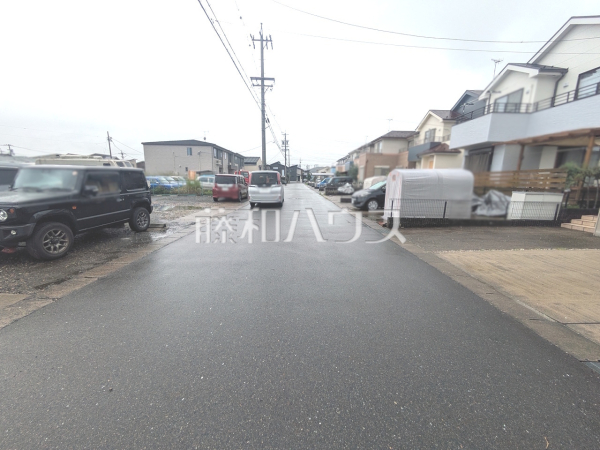 接道状況および現場風景 【春日井市白山町5丁目】 接道状況および現場風景 【春日井市白山町5丁目】