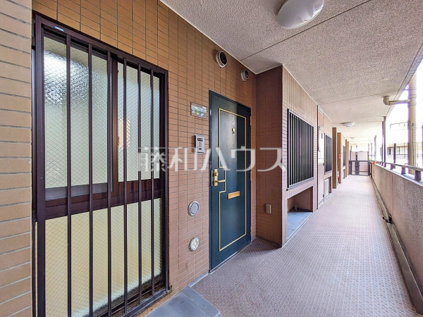 玄関 【コスモ志木ロイヤルフォルム】 玄関 【コスモ志木ロイヤルフォルム】