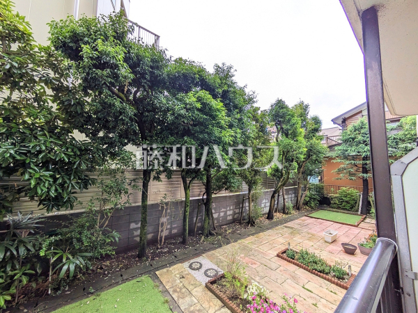 ≪庭≫【コープ野村府中是政】 ≪庭≫【コープ野村府中是政】