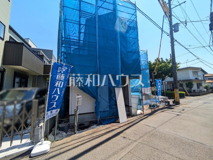 来客時や駐輪スペースとしても利用可能なカースペース2台可(車種による) 1号棟 外観 【西東京市南町2丁目】/撮影日2026/05/02