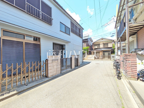 接道状況および現場風景 【富士見市上沢1丁目】 接道状況および現場風景 【富士見市上沢1丁目】