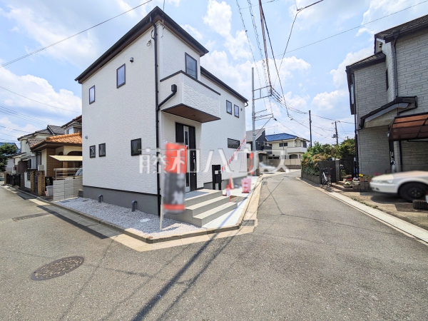 接道状況および現場風景 【西東京市泉町1丁目】 接道状況および現場風景 【西東京市泉町1丁目】