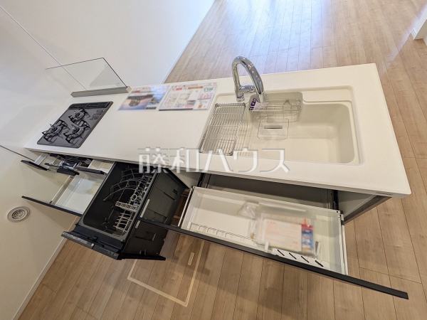 キッチンのスライド収納 【狛江市岩戸南3丁目】 キッチンのスライド収納 【狛江市岩戸南3丁目】