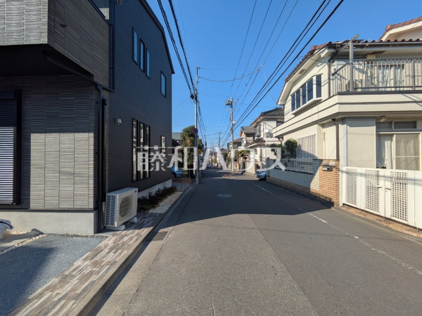 接道状況および現場風景 【練馬区富士見台3丁目】 接道状況および現場風景 【練馬区富士見台3丁目】