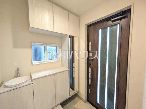 玄関ホール 【練馬区富士見台3丁目】 玄関ホール 【練馬区富士見台3丁目】