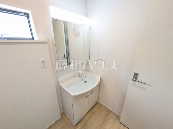 4号棟 洗面室 【春日井市柏井町5丁目】 4号棟 洗面室 【春日井市柏井町5丁目】