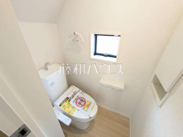 3号棟 トイレ 【春日井市柏井町5丁目】 3号棟 トイレ 【春日井市柏井町5丁目】