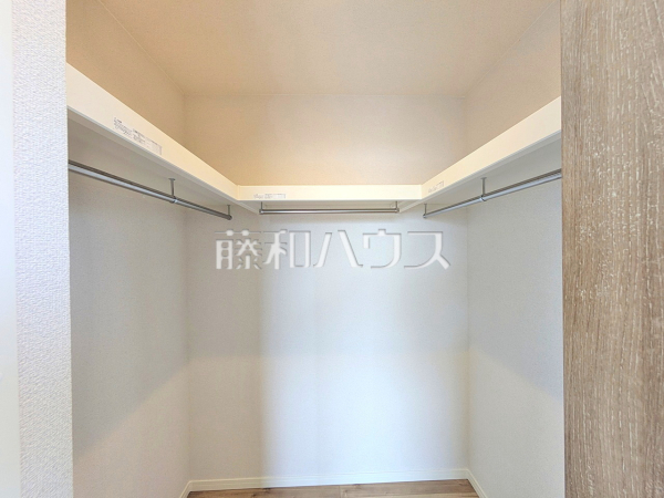 2号棟 ウォークインクローゼット 【日野市新町5丁目】 2号棟 ウォークインクローゼット 【日野市新町5丁目】