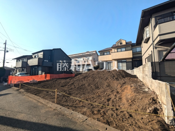 現場風景 【調布市深大寺東町3丁目】 現場風景 【調布市深大寺東町3丁目】