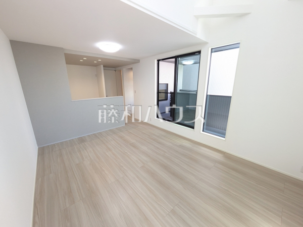 1号棟 リビング 【名古屋市北区東水切町2丁目】 1号棟 リビング 【名古屋市北区東水切町2丁目】