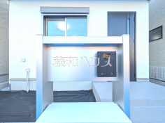 2号棟 TVモニター付きインターホン 【日野市東平山2丁目】訪問者がわかるTVモニター付インターホンは、お子様のお留守番にも活躍するかも?! 2号棟 TVモニター付きインターホン 【日野市東平山2丁目】訪問者がわかるTVモニター付インターホンは、お子様のお留守番にも活躍するかも?!