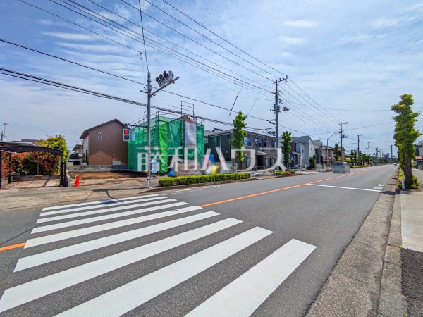 接道状況および現場風景 【東大和市南街3丁目】 接道状況および現場風景 【東大和市南街3丁目】