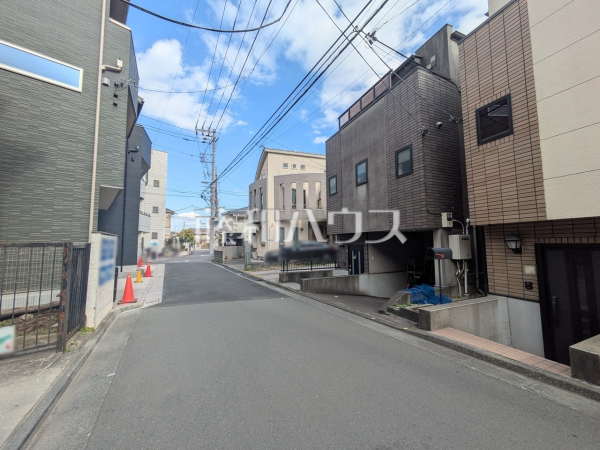 接道状況および現場風景 【練馬区高松4丁目】 接道状況および現場風景 【練馬区高松4丁目】