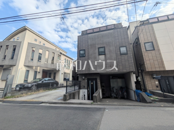 接道状況および現場風景 【練馬区高松4丁目】 接道状況および現場風景 【練馬区高松4丁目】