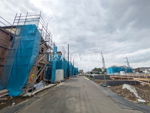 接道状況および現場風景 【新座市野火止3丁目】