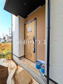 1号棟 玄関 【新座市野火止3丁目】/撮影日2026/10/15