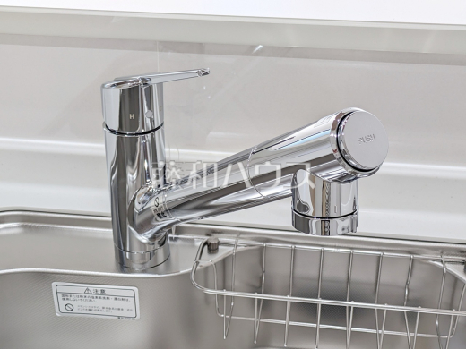 49号棟 浄水器一体型水栓 【新座市野火止3丁目】 いつでもおいしいお水が飲める浄水器一体型水栓も完備
