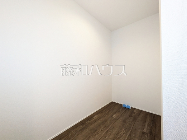 2号棟 サービスルーム 【昭島市宮沢町2丁目】 2号棟 サービスルーム 【昭島市宮沢町2丁目】