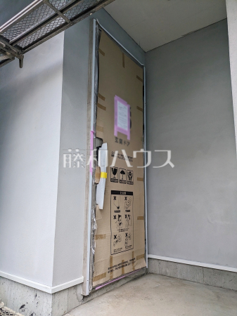 玄関 【八王子市大和田町7丁目】 玄関 【八王子市大和田町7丁目】